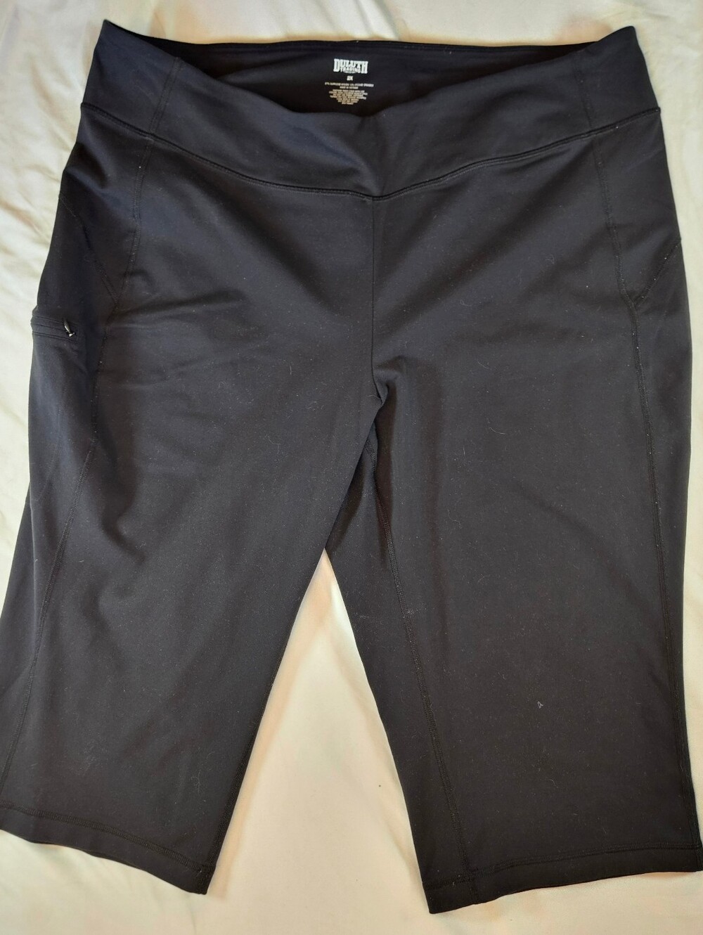 Duluth Trading Company Womens Black Pull On Shorts With Zip Side Pocket Size 2X